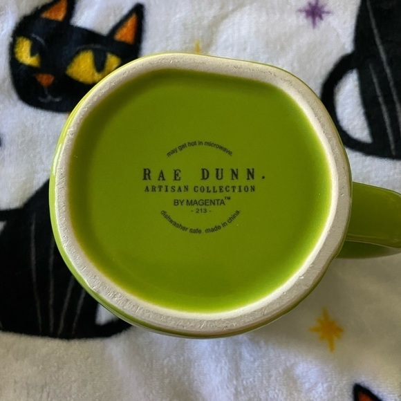 NWOT-RAE DUNN-GREEN “CREEPY” HALLOWEEN MUG-16 OZ - Picture 3 of 4
